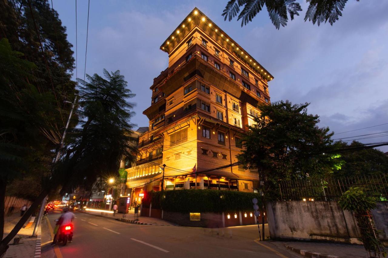 Basera Boutique Hotel 카트만두 외부 사진 The hotel at night