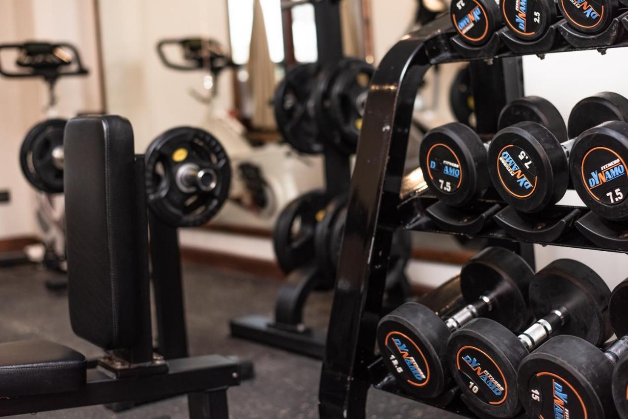 Basera Boutique Hotel 카트만두 외부 사진 Dumbbells
