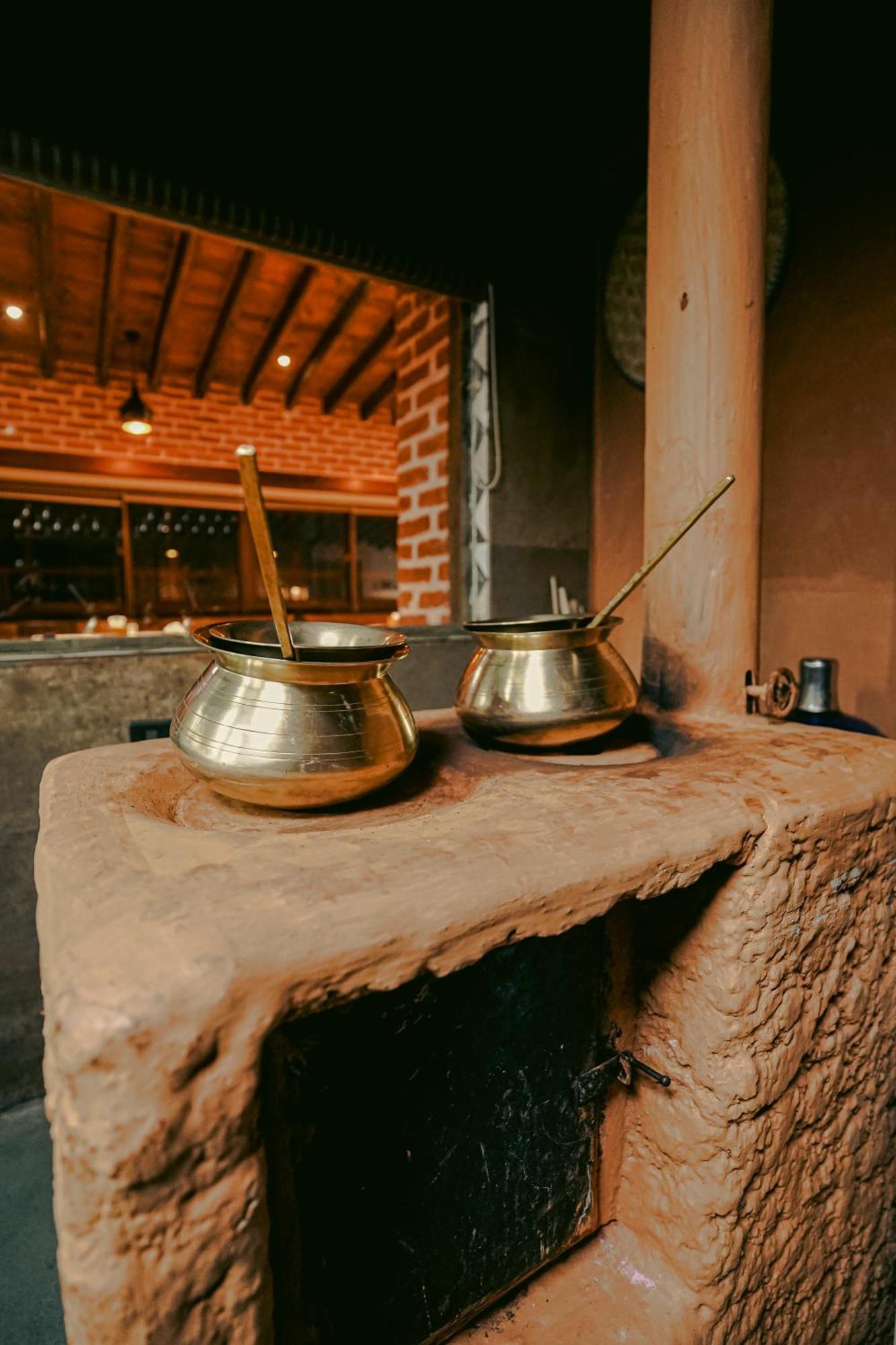 Basera Boutique Hotel 카트만두 외부 사진 A pair of traditional Turkish coffee pots