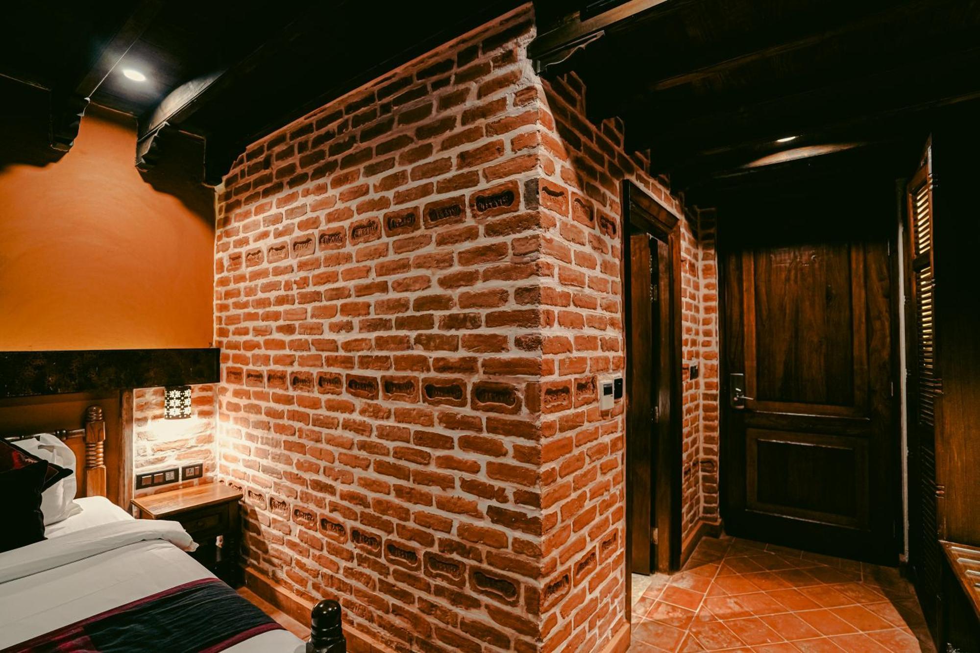 Basera Boutique Hotel 카트만두 외부 사진 Interior of the restaurant